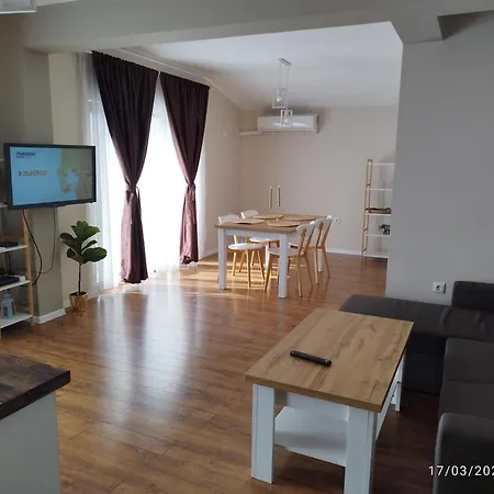 Luxury 2 Apartment *